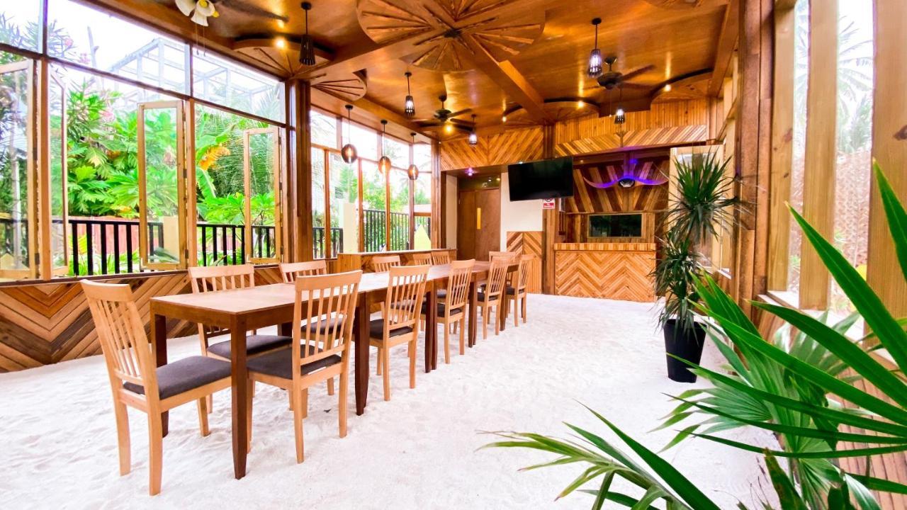 Manta Dhangethi Exterior photo